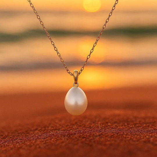 Teardrop Pearl Pendant Chain Necklace