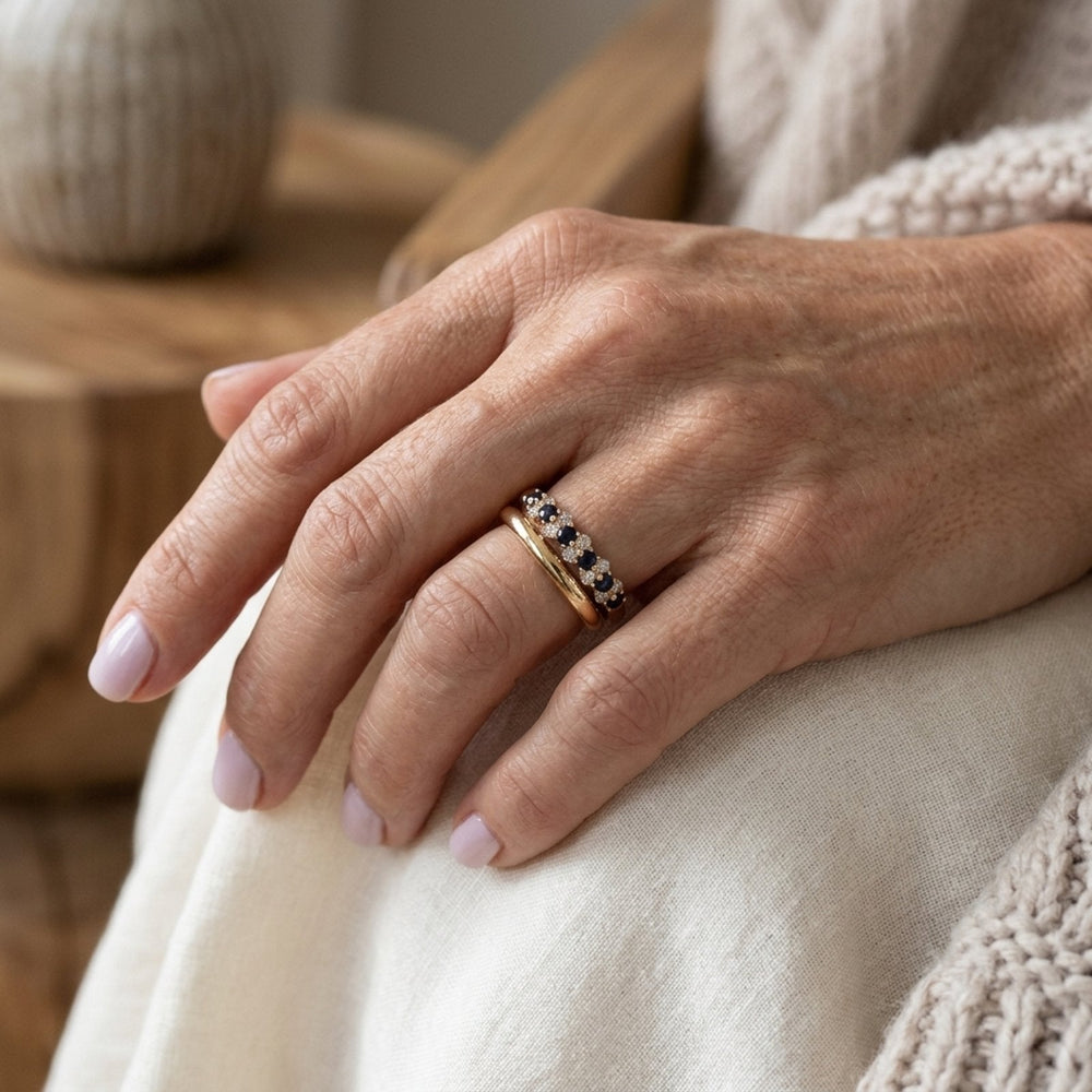 Alternating Gemstone Gold-Plated Ring